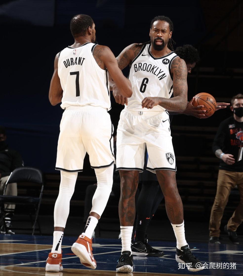 离谱！窗口期布鲁克林篮网备战中超今晚门兴格拉德巴赫备战法甲，Uzi连续二十场比赛得分超过伤愈复出的简单介绍